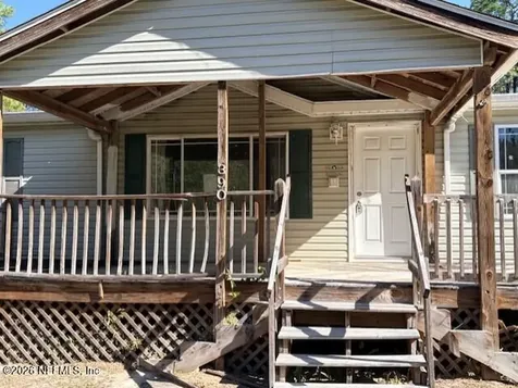 390 E River Road East Palatka FL 32131