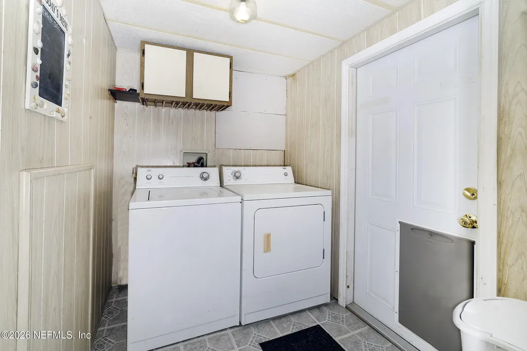 206 Dolphin Drive Georgetown FL 32139