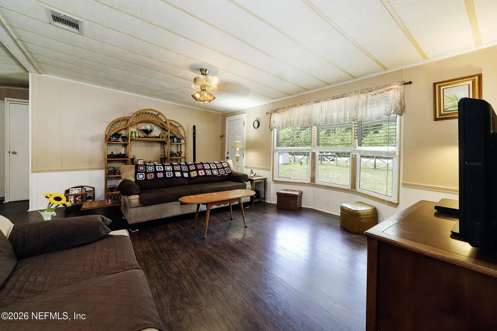 206 Dolphin Drive Georgetown FL 32139