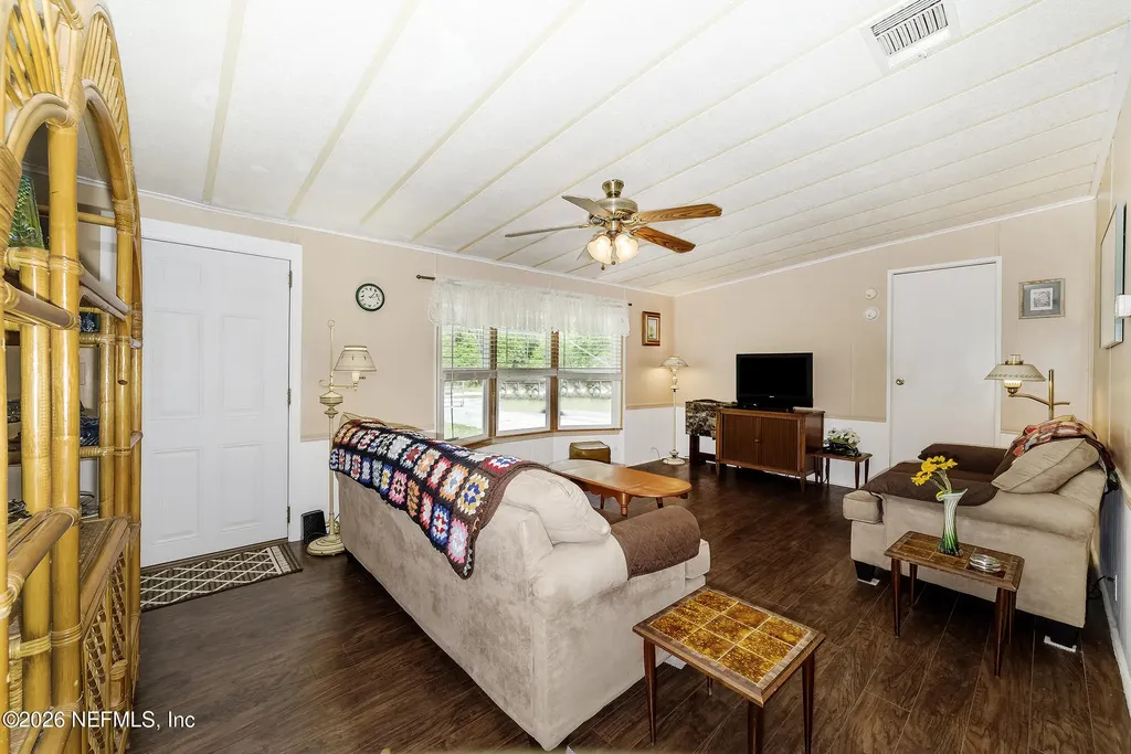 206 Dolphin Drive Georgetown FL 32139