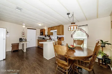 206 Dolphin Drive Georgetown FL 32139