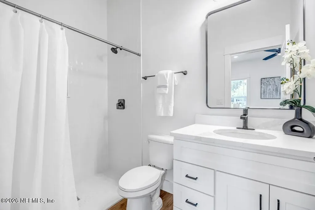 8674 Royalwood Drive Jacksonville FL 32256