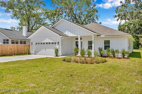 8674 Royalwood Drive Jacksonville FL 32256