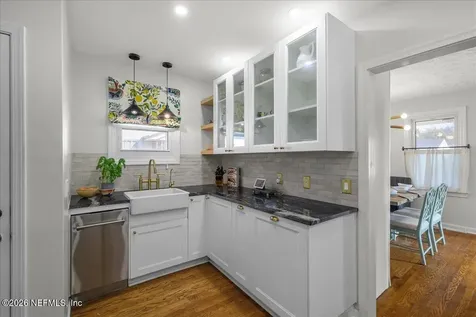 5321 Fremont Street Jacksonville FL 32210