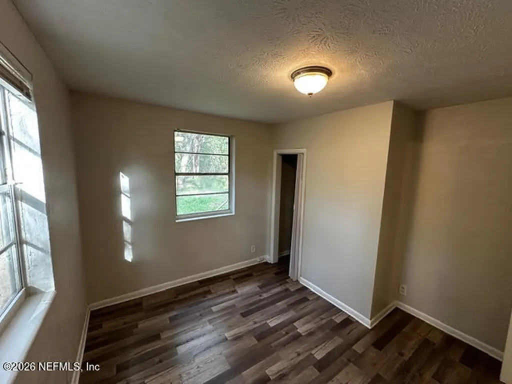 7527 Tampa Avenue Jacksonville FL 32208