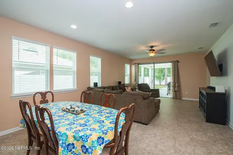 2233 Lincoln Sendero Trail Jacksonville FL 32218