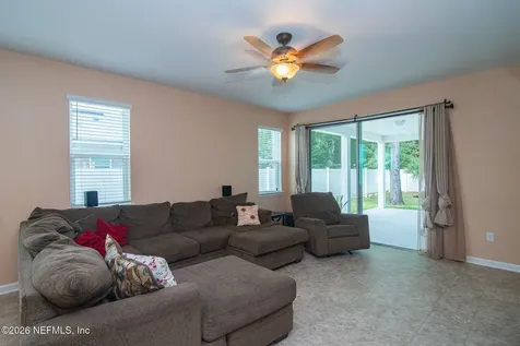 2233 Lincoln Sendero Trail Jacksonville FL 32218
