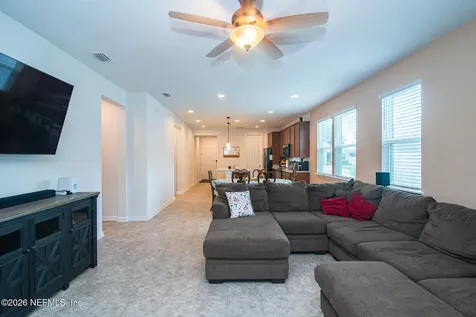 2233 Lincoln Sendero Trail Jacksonville FL 32218