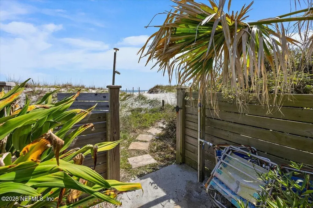1515 Beach Avenue Atlantic Beach FL 32233