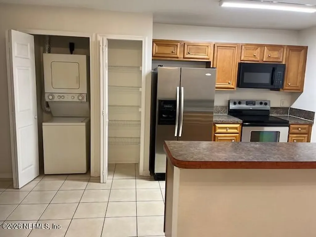 6880 Skaff Avenue Jacksonville FL 32244
