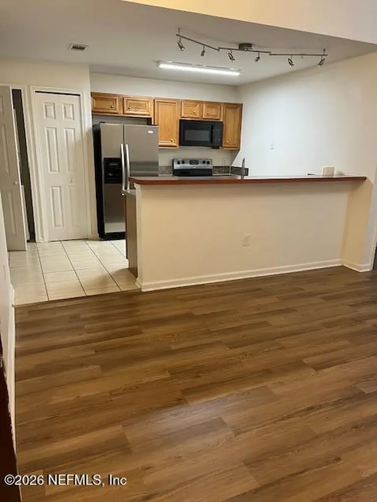 6880 Skaff Avenue Jacksonville FL 32244