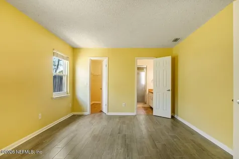 8066 Le Havre Drive N Jacksonville FL 32277