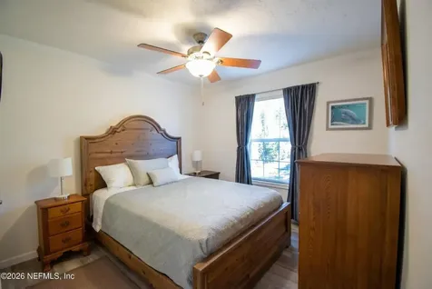 204 Lake View Drive Satsuma FL 32189
