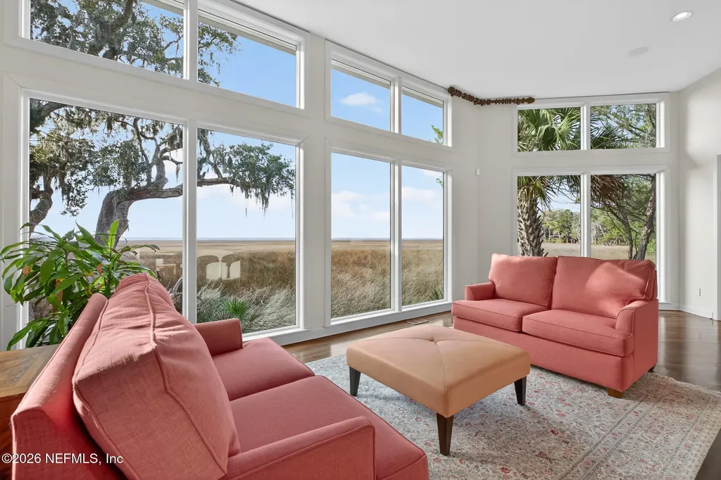 98 Sea Marsh Road Fernandina Beach FL 32034