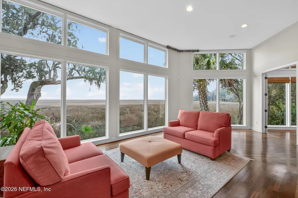 98 Sea Marsh Road Fernandina Beach FL 32034