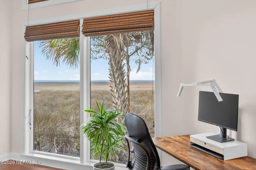 98 Sea Marsh Road Fernandina Beach FL 32034