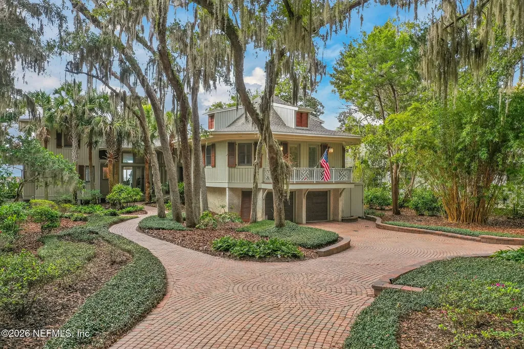 98 Sea Marsh Road Fernandina Beach FL 32034