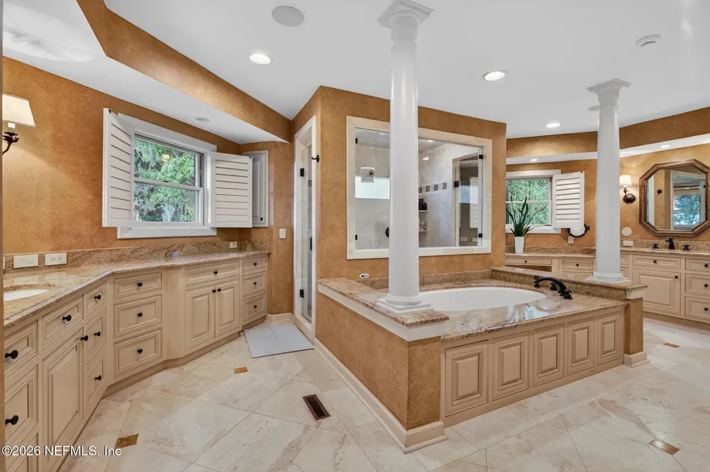 98 Sea Marsh Road Fernandina Beach FL 32034
