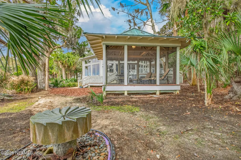 98 Sea Marsh Road Fernandina Beach FL 32034