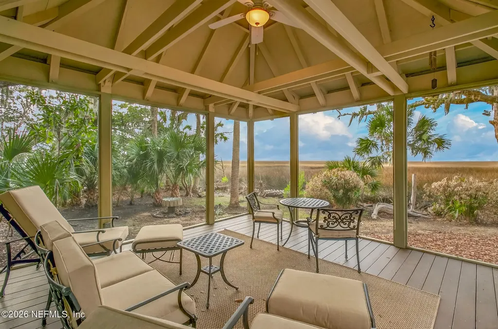 98 Sea Marsh Road Fernandina Beach FL 32034