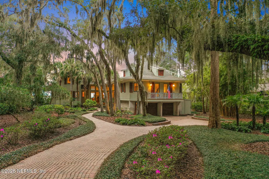 98 Sea Marsh Road Fernandina Beach FL 32034