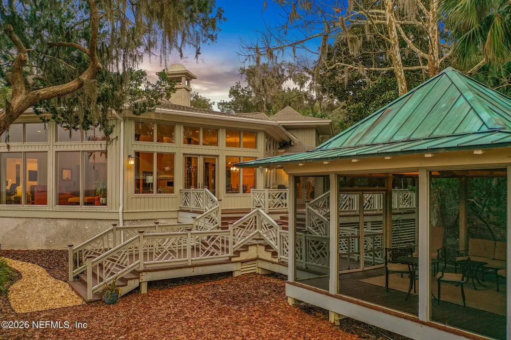 98 Sea Marsh Road Fernandina Beach FL 32034