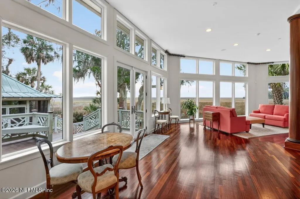 98 Sea Marsh Road Fernandina Beach FL 32034