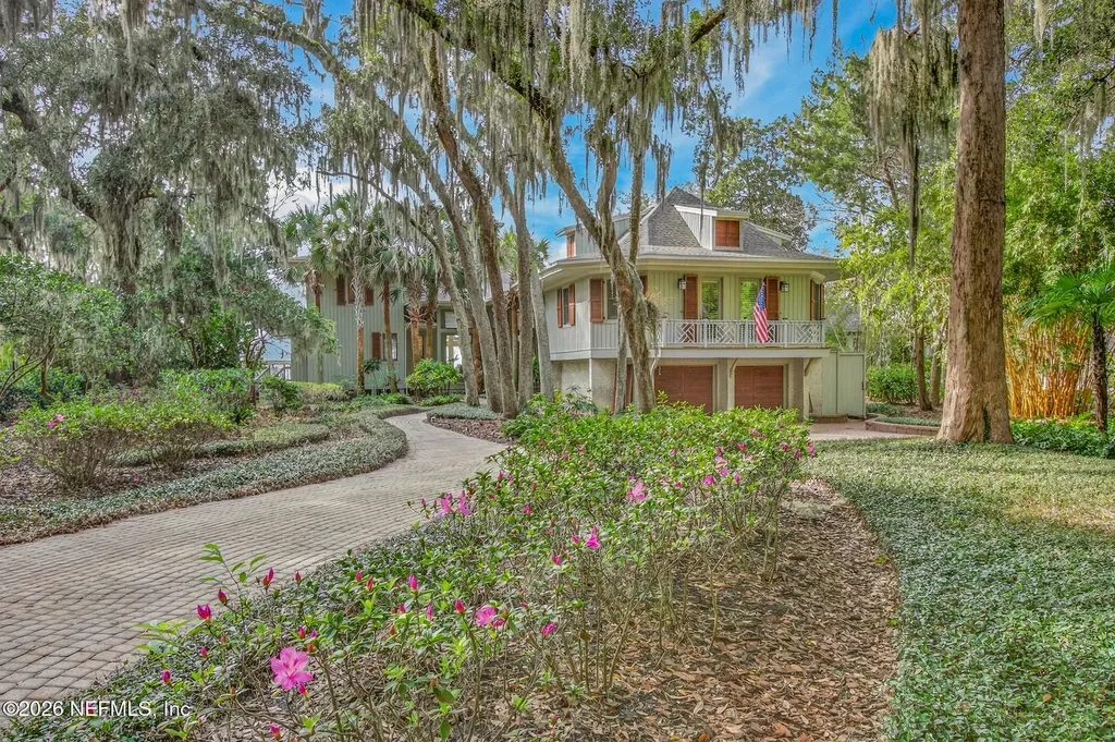 98 Sea Marsh Road Fernandina Beach FL 32034