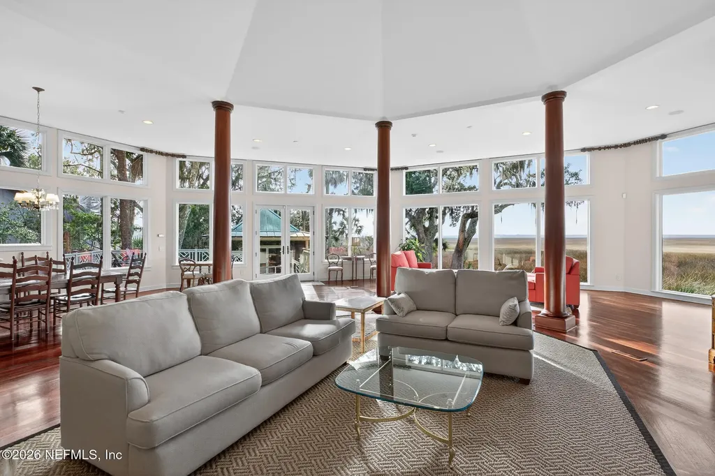 98 Sea Marsh Road Fernandina Beach FL 32034