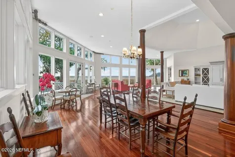 98 Sea Marsh Road Fernandina Beach FL 32034
