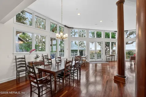 98 Sea Marsh Road Fernandina Beach FL 32034