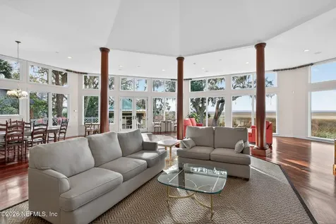 98 Sea Marsh Road Fernandina Beach FL 32034