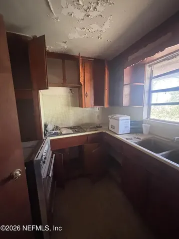 5913 Moncrief Road W Jacksonville FL 32219