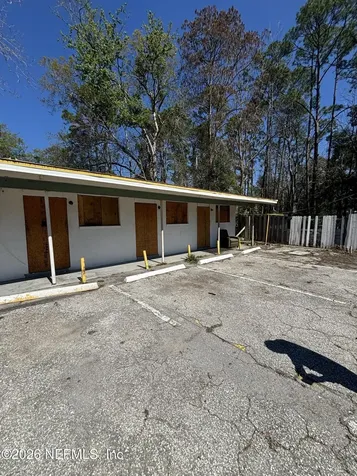5913 Moncrief Road W Jacksonville FL 32219