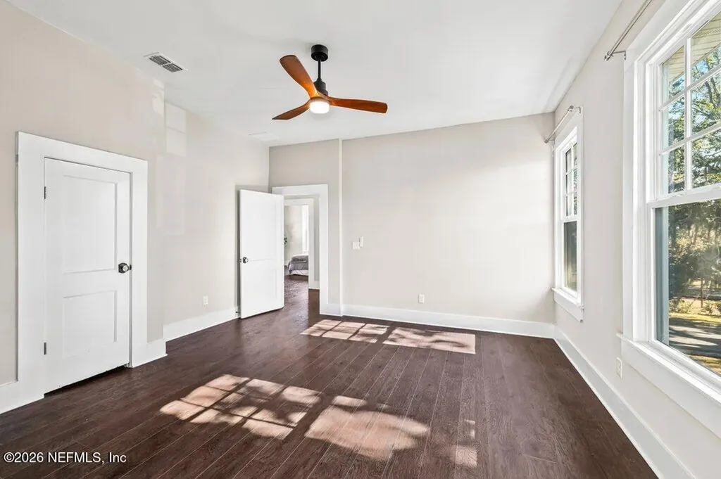 2843 Oak Street Jacksonville FL 32205