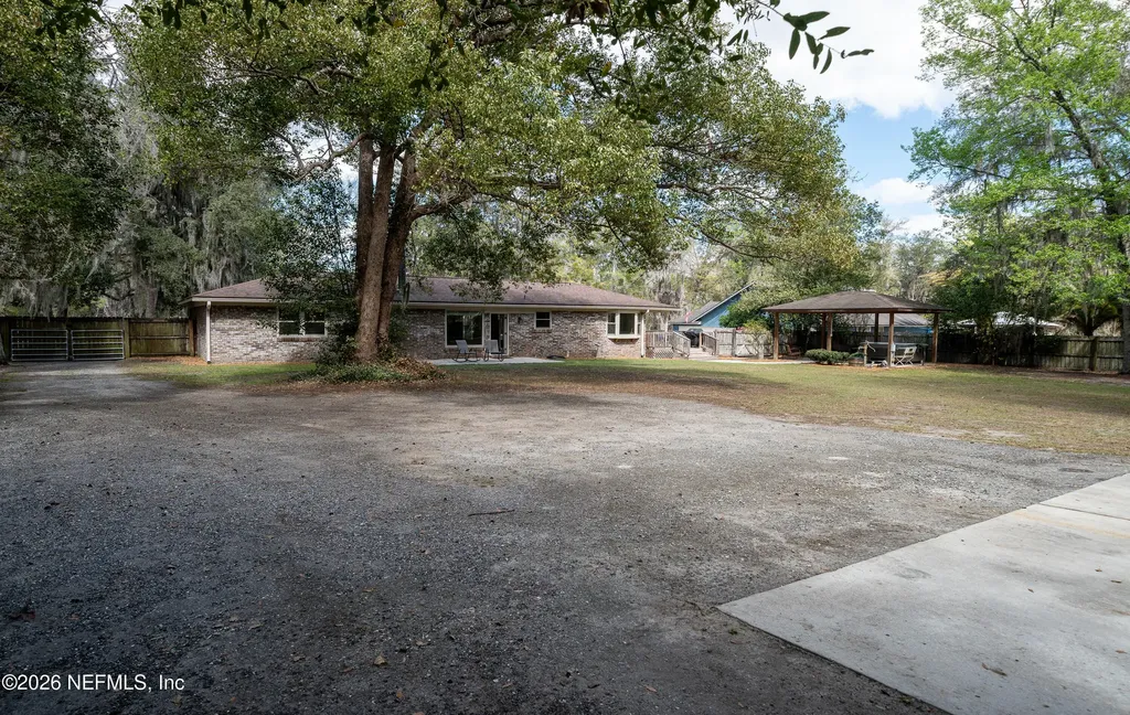 194 Aldersgate Street Green Cove Springs FL 32043