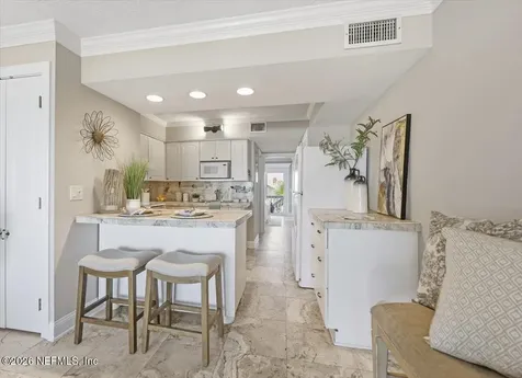 811 1st Street S Jacksonville Beach FL 32250