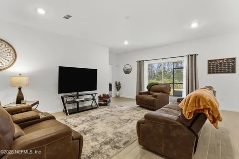 8486 Horsebit Circle Jacksonville FL 32219
