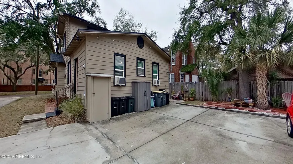 1513 Palm Avenue Jacksonville FL 32207