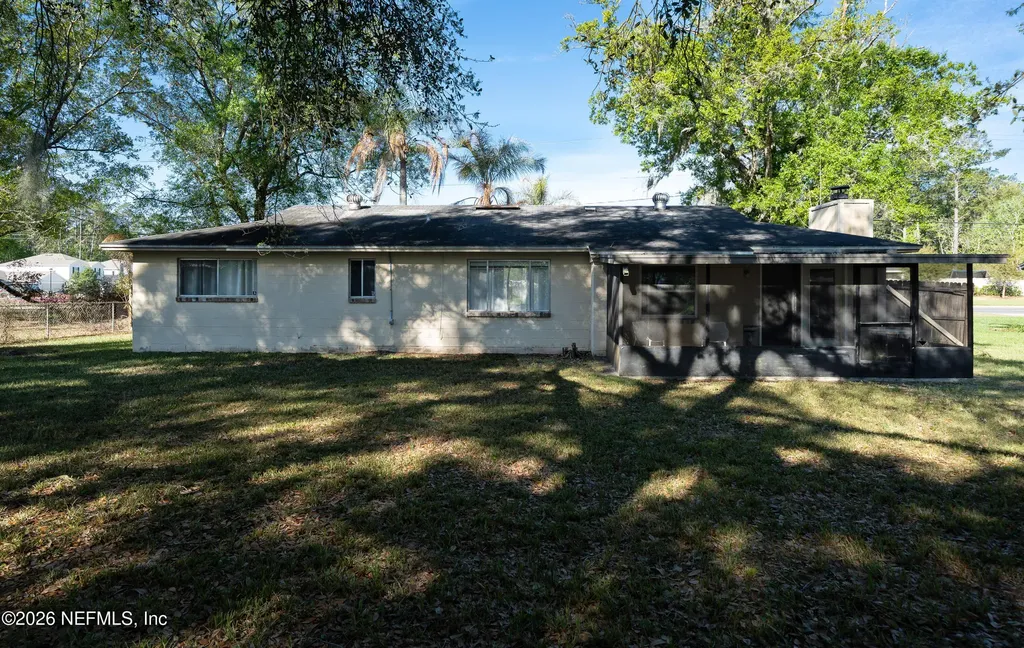 147 Knight Boxx Road Middleburg FL 32068