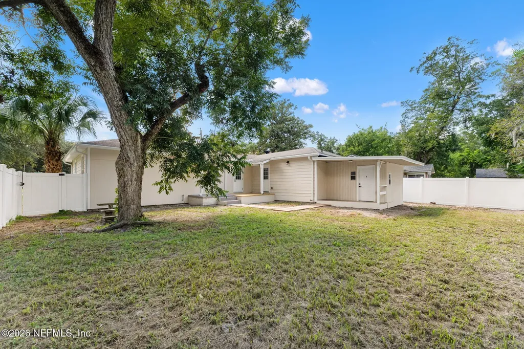 2655 Community Road Jacksonville FL 32207