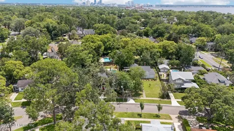 1475 Belvedere Avenue Jacksonville FL 32205