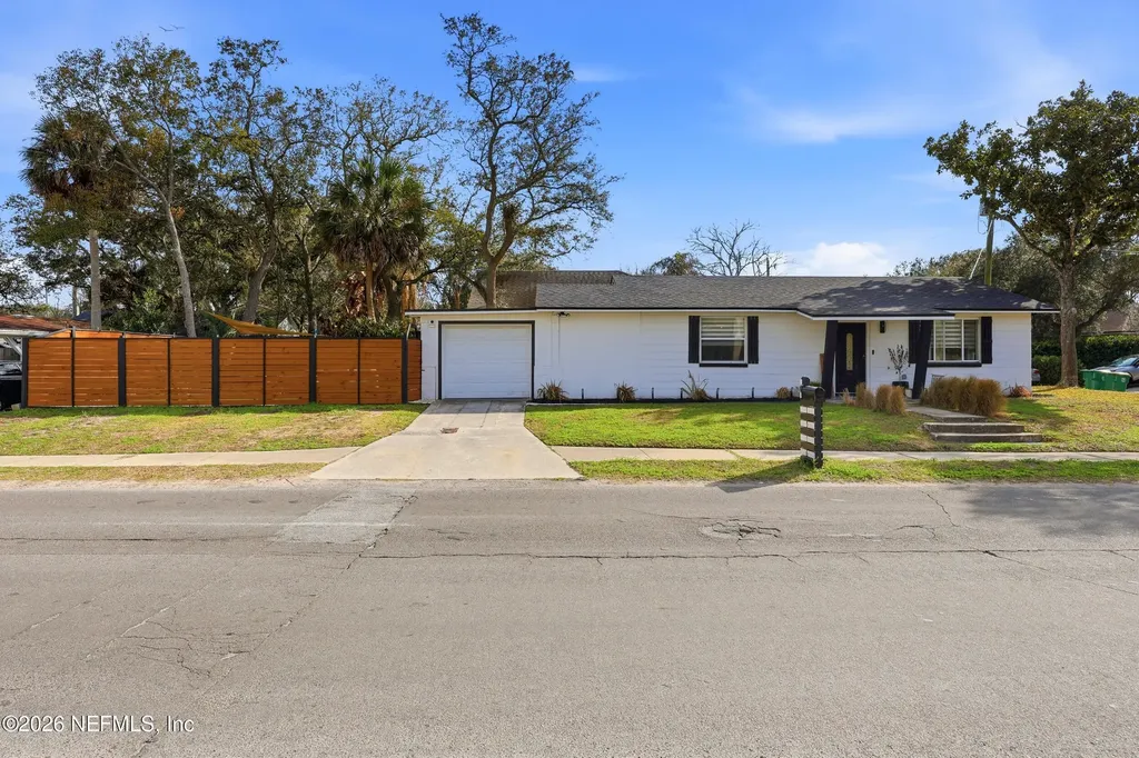 1516 12th Avenue N Jacksonville Beach FL 32250