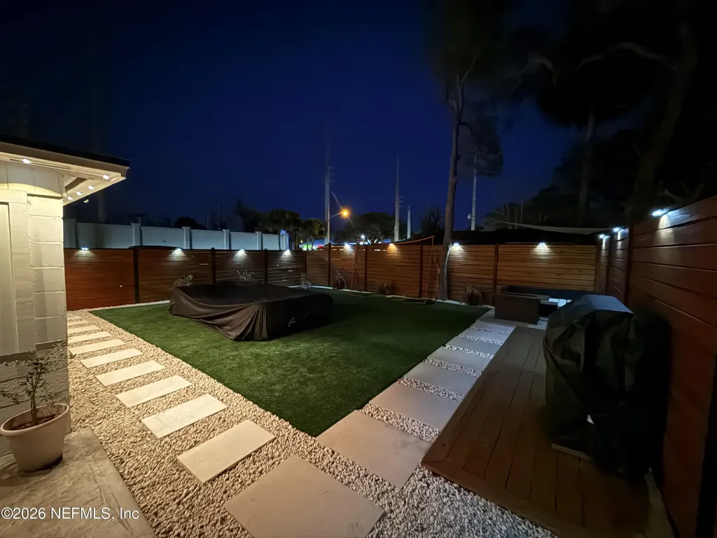 1516 12th Avenue N Jacksonville Beach FL 32250