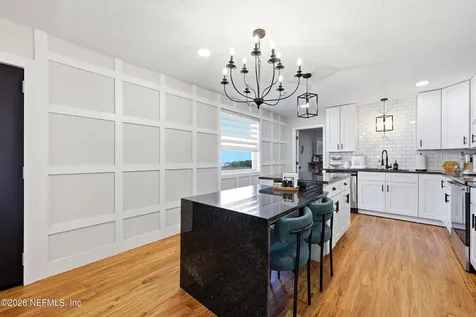 1516 12th Avenue N Jacksonville Beach FL 32250