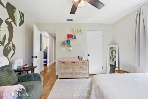 1516 12th Avenue N Jacksonville Beach FL 32250
