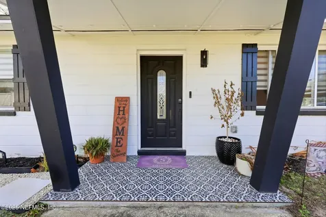 1516 12th Avenue N Jacksonville Beach FL 32250