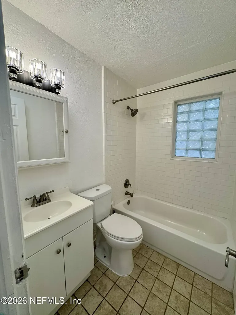288 Boylston Avenue Daytona Beach FL 32118