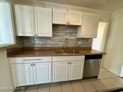 288 Boylston Avenue Daytona Beach FL 32118