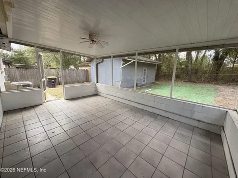 6868 Medellin Court Jacksonville FL 32210